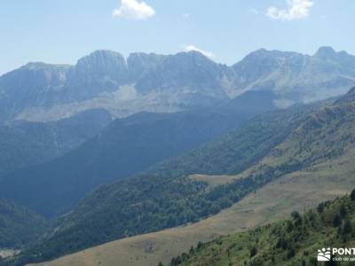 Valles Occidentales; Hecho y Ansó; puerto de navafria monasterio de monsalud rio cofio zahurda signi